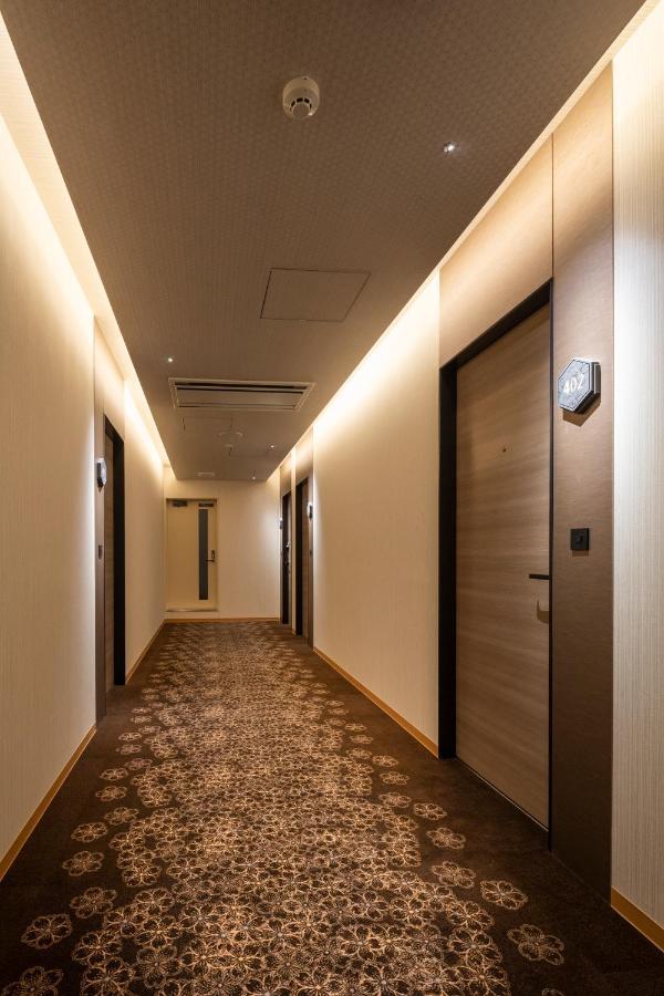 Отель Grand Base -Nagoya Chiyokura- Экстерьер фото