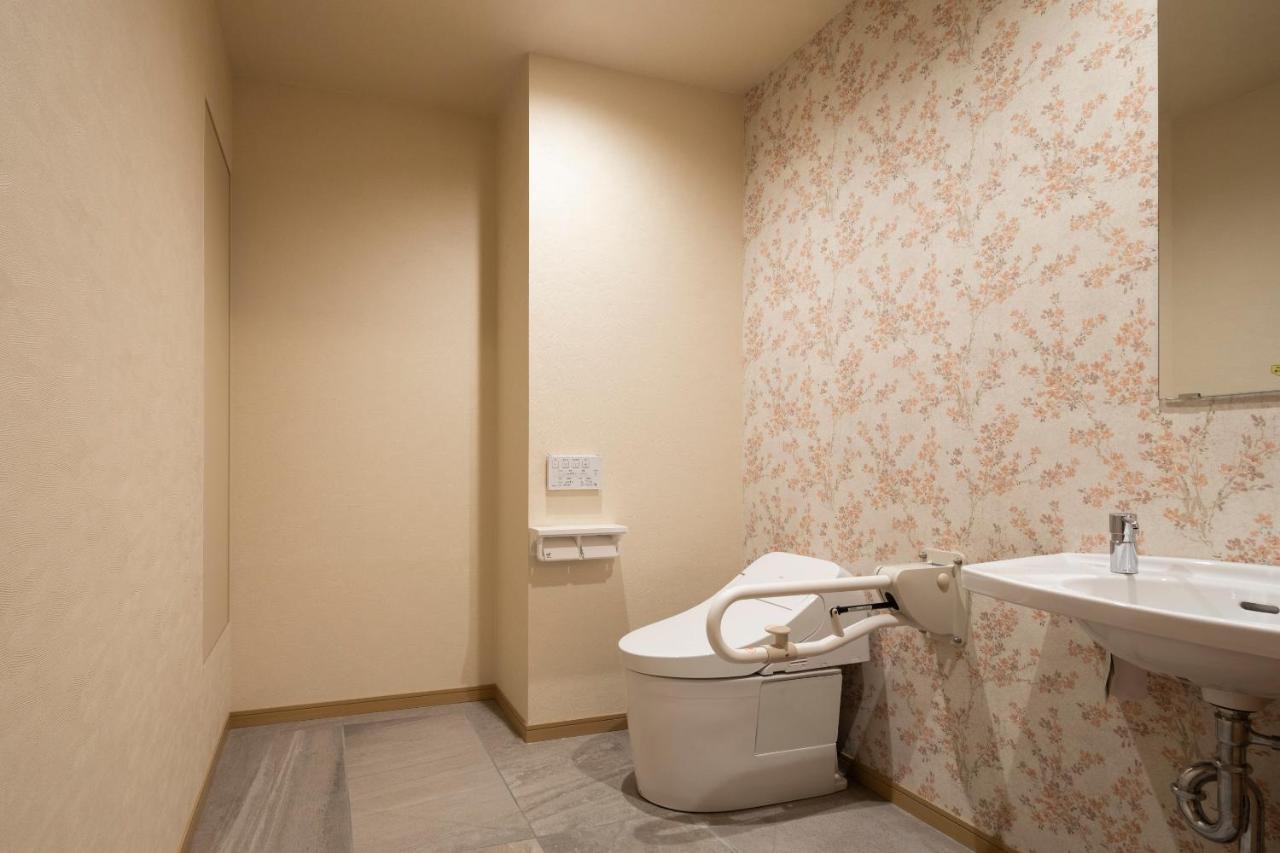 Отель Grand Base -Nagoya Chiyokura- Экстерьер фото